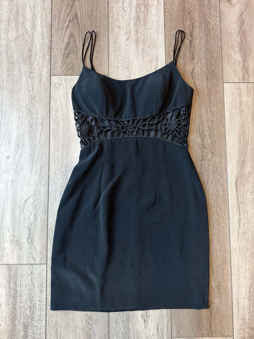 Caché Black Y2K Cutout Cocktail Mini Dress Size 4 Spaghetti Strap